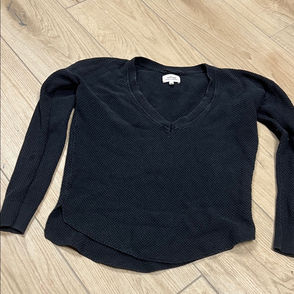 Aritzia Black Textured Long Sleeve Top